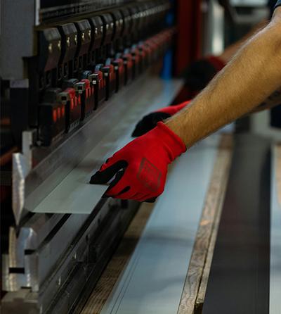 <p>Quels avantages à passer par un artisan pour la pose de son portail ?</p>